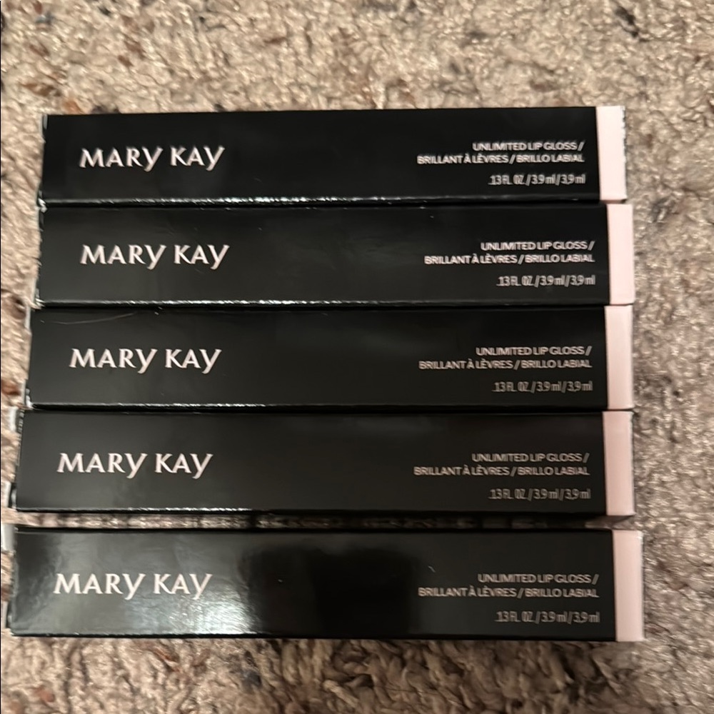 Mary Kay Unlimited Lip Gloss Bundle Set